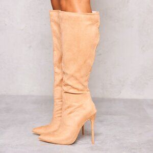 Pretty Little Thing Sand Beige Emmi Faux Suede Stiletto Knee Boots Size 7 NIB